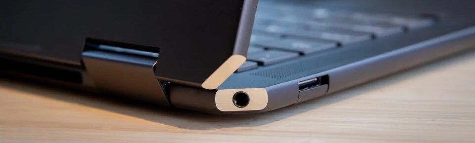 Đánh giá HP Spectre x360 14 (2024): Màn OLED tuyệt đẹp, hiệu năng vượt trội 7 HP Spectre x360 14 2024 9 e1738837599448