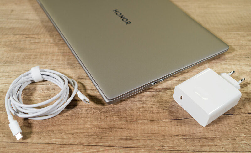 Honor MagicBook Art 14 3 e1740552432469