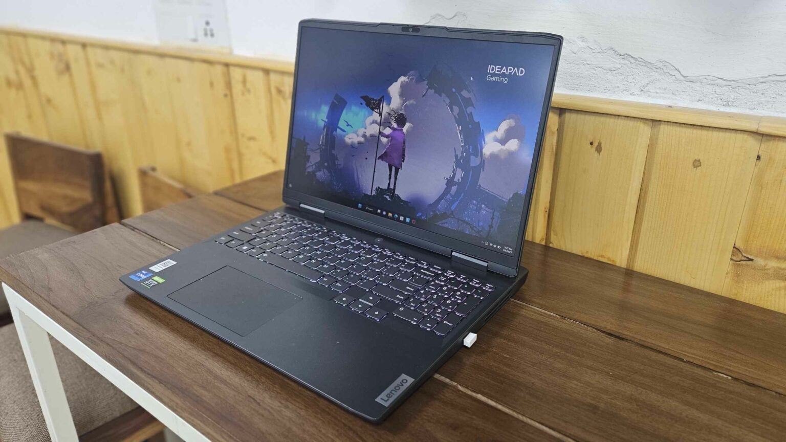 Khám phá Lenovo IdeaPad Gaming 3i Gen 7 (2023) - Hiệu suất mạnh mẽ trong thiết kế tinh tế 10 Lenovo IdeaPad Gaming 3i Gen 7 3