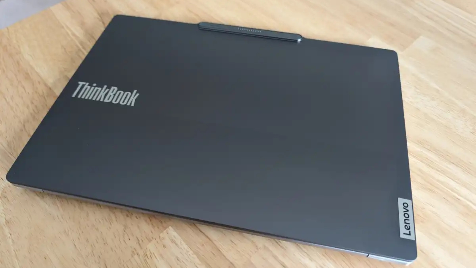 Đánh giá Lenovo ThinkBook 13x: Pin cả ngày dài, chiếc laptop siêu di động dành cho doanh nhân 12 Lenovo ThinkBook 13x 3