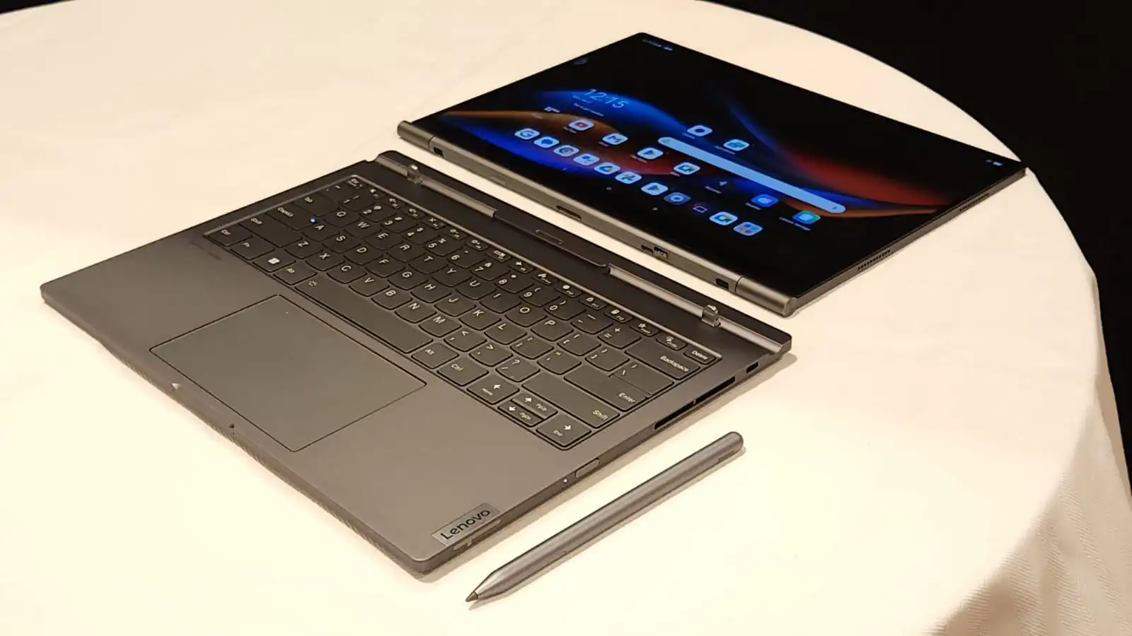 Lenovo ThinkBook Plus Gen 5: khám phá những tính năng nổi bật của chiếc laptop đỉnh cao 25 Lenovo ThinkBook Plus Gen 5 10