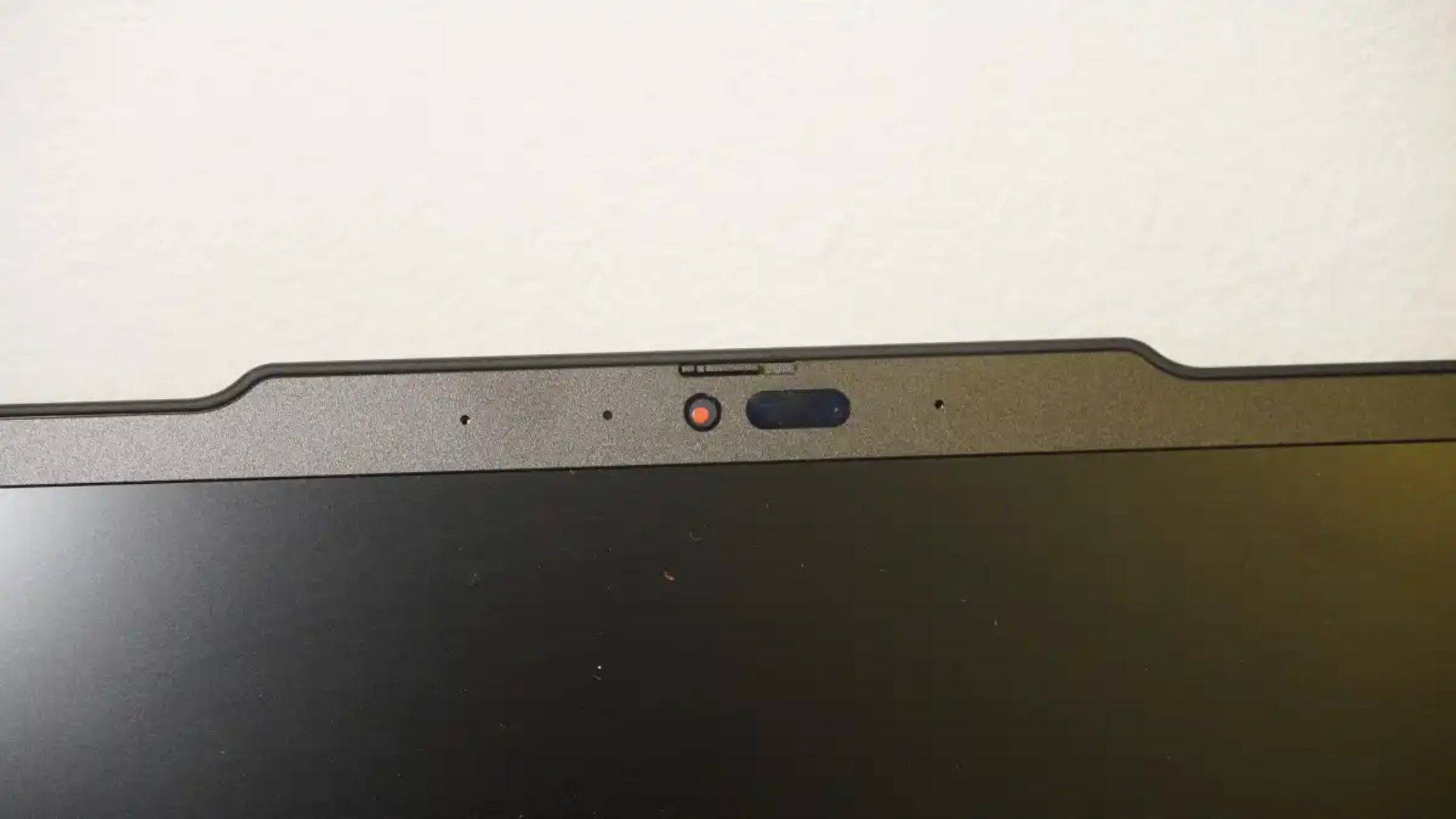 Đánh giá Lenovo ThinkPad T14s Gen 6: Một chiếc máy làm việc bền bỉ không bao giờ "chết" 14 Lenovo ThinkPad T14s Gen 6 4