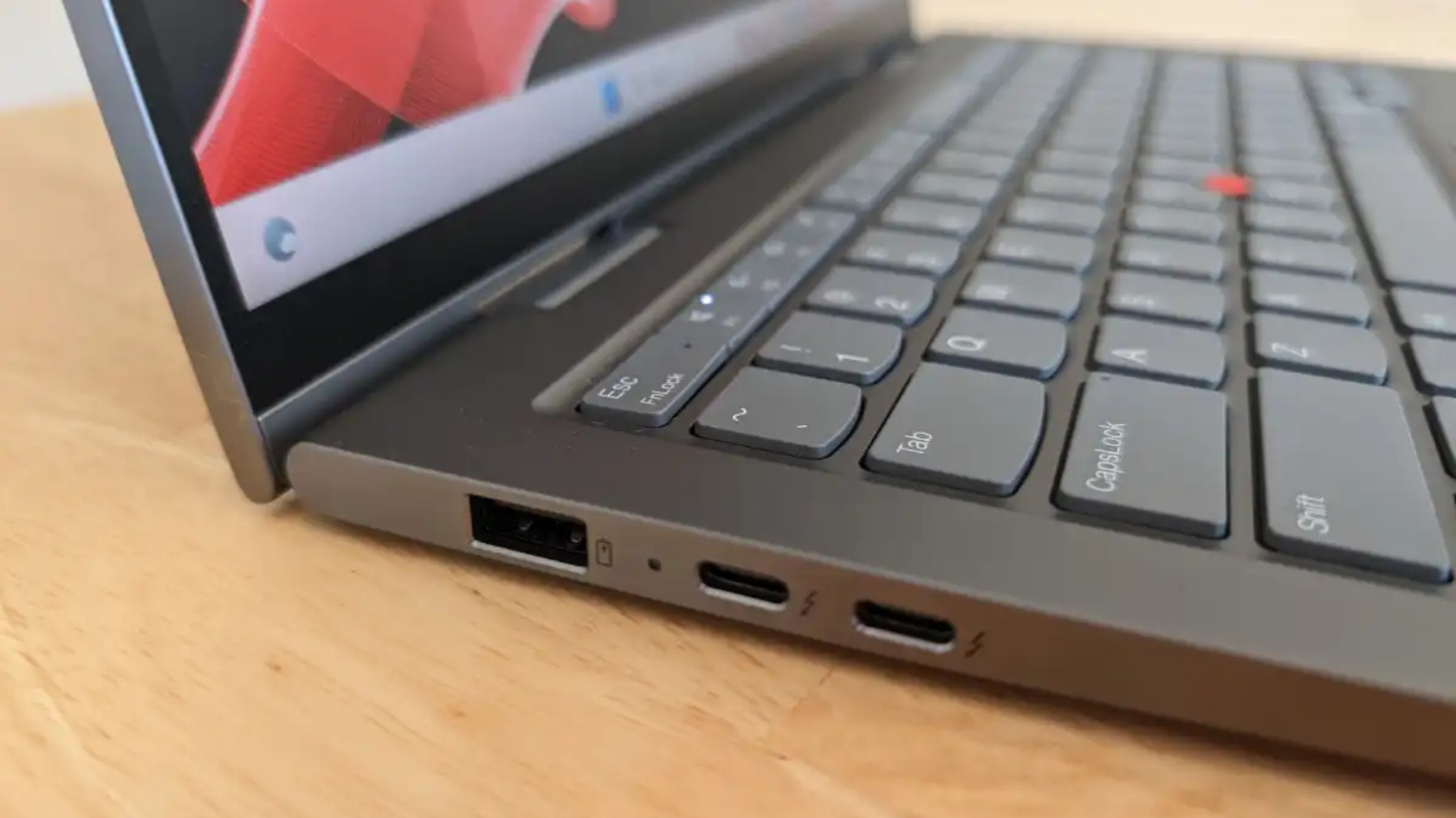 Đánh giá Lenovo ThinkPad X1 2-in-1 (gen 9): Một chiếc ThinkPad có bút mang lại thời lượng pin lâu dài 15 Lenovo ThinkPad X1 2 in 1 Gen 9 8