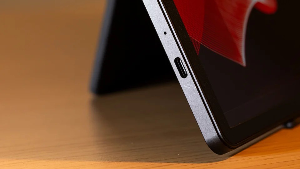 Đánh giá Lenovo ThinkPad X1 Fold 16 - Bước đột phá của laptop màn hình gập cho trải nghiệm làm việc linh hoạt 28 Lenovo ThinkPad X1 Fold 16 14