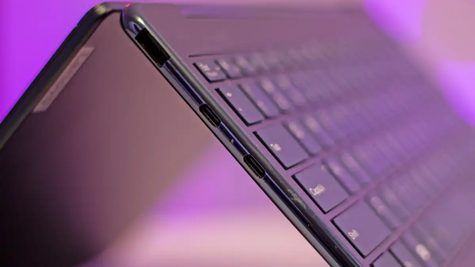 Lenovo Yoga 9i 14 Gen 9 7