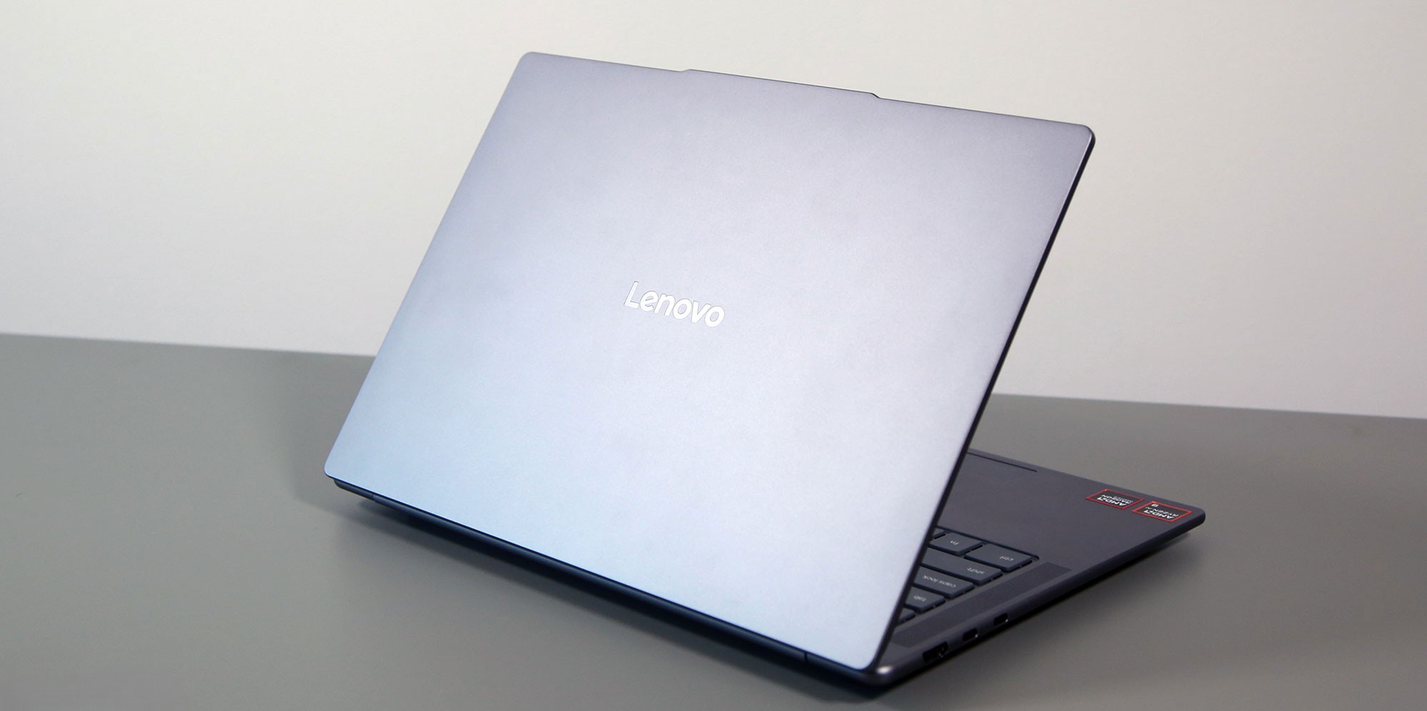 Lenovo Yoga Pro 7 14ASP9 15