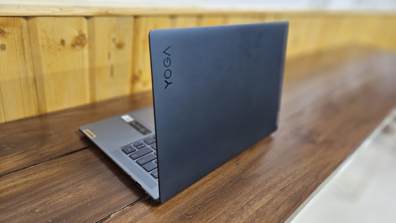 Lenovo Yoga Slim 7i Pro X 2