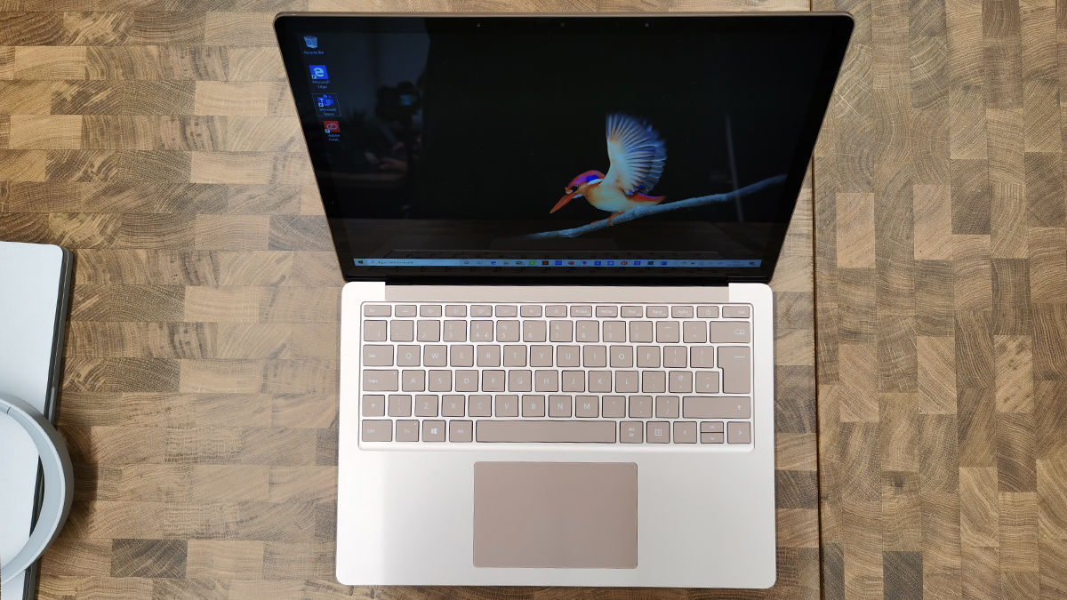 Microsoft Surface Laptop 3 6