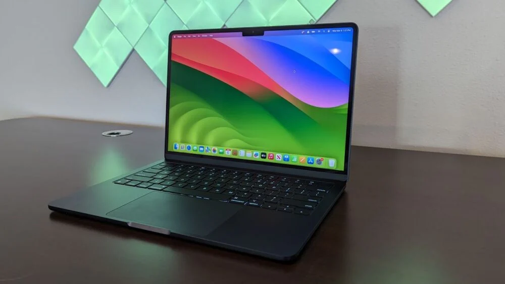 Microsoft Surface Pro vs MacBook Air 13 inch: Cuộc chạm trán đỉnh cao giữa hai biểu tượng di động 18 Microsoft Surface Pro vs MacBook Air 13 inch Cuoc cham tran dinh cao giua hai bieu tuong di dong 2