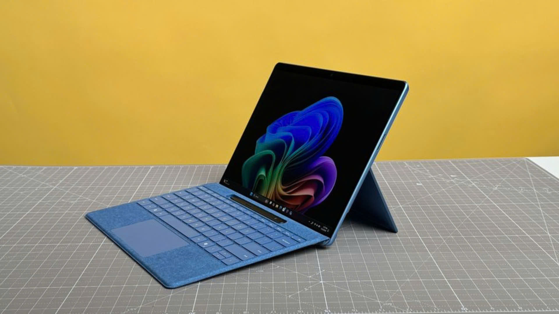 Những chiếc Ultrabook và Laptop cao cấp tốt nhất năm 2025 bạn có thể mua 15 Nhung chiec Ultrabook va Laptop cao cap tot nhat nam 2025 ban co the mua 1