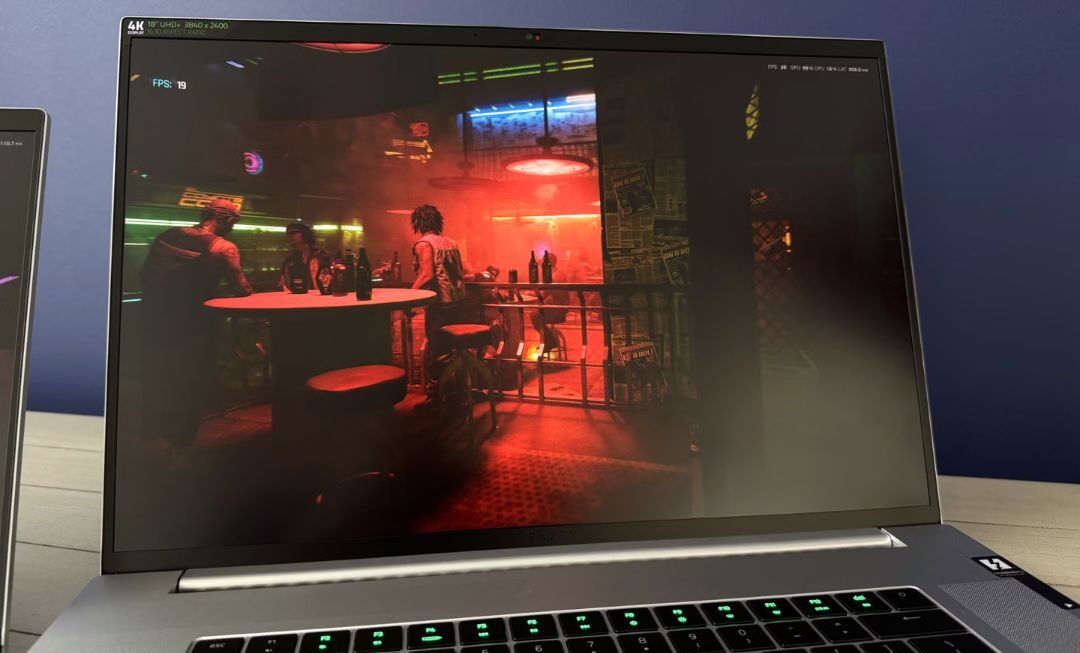 Đánh giá Razer Blade 14 vs Razer Blade 18 (2024): Cỗ máy gaming đỉnh cao với thiết kế mê hoặc 35 Razer Blade 14 vs Razer Blade 18 10 e1738728711510