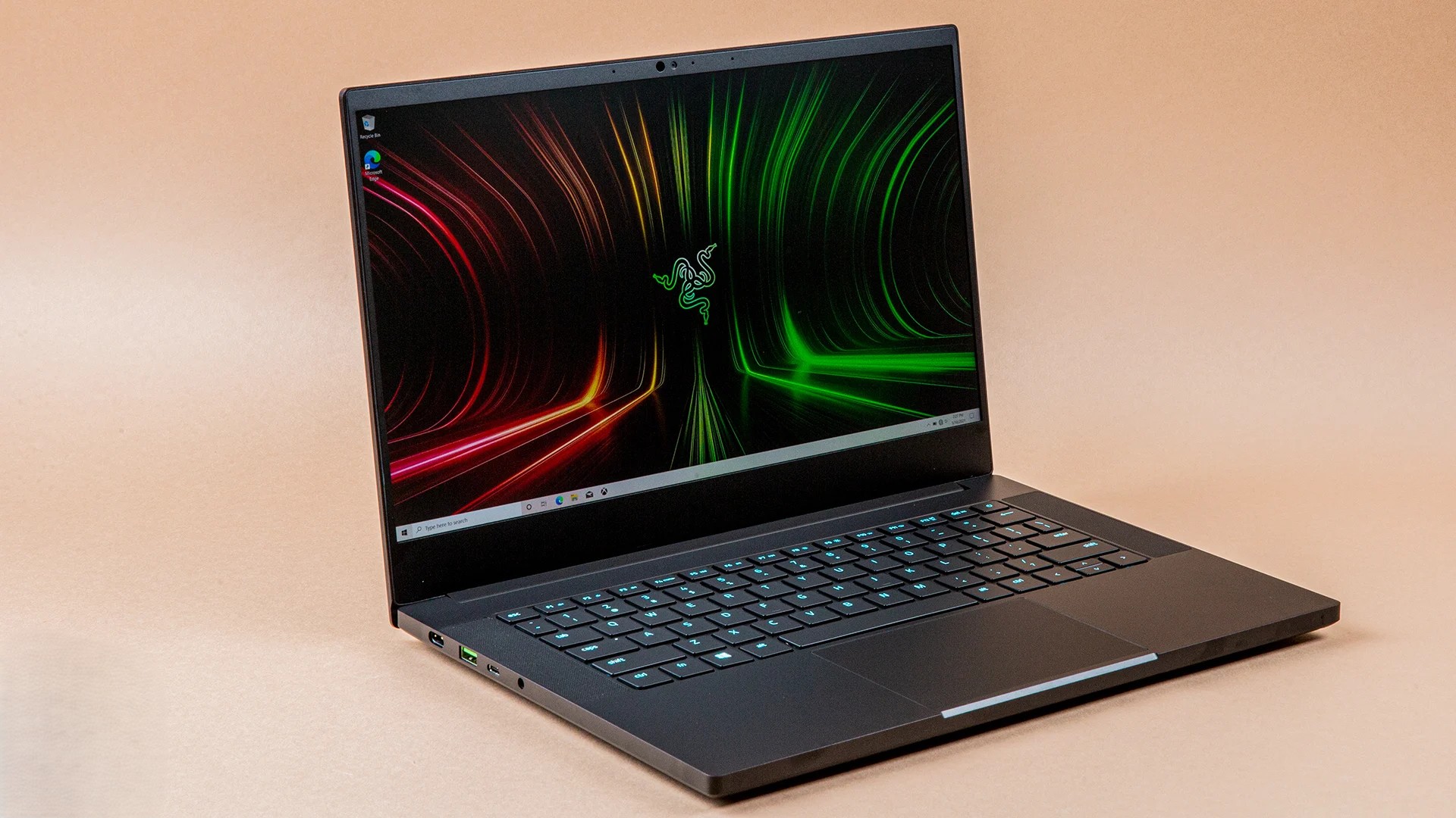 Đánh giá Razer Blade 14 vs Razer Blade 18 (2024): Cỗ máy gaming đỉnh cao với thiết kế mê hoặc 22 Razer Blade 14