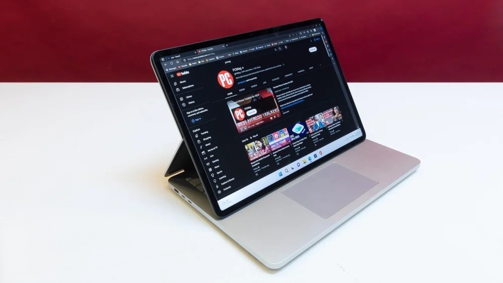 Surface Laptop Studio 2 vs Apple MacBook Pro: Laptop nào giúp bạn tạo ra nội dung xuất sắc? 11 Surface Laptop Studio 2 vs Apple MacBook Pro 1 7