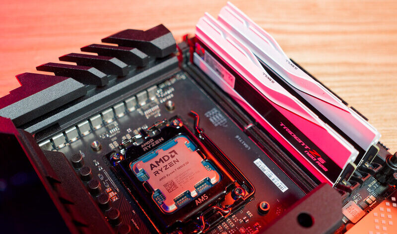 Đánh giá AMD Ryzen 7 9800X3D: Bước tiến lớn trong công nghệ CPU gaming 13 AMD Ryzen 7 9800X3D 4 e1741335042997