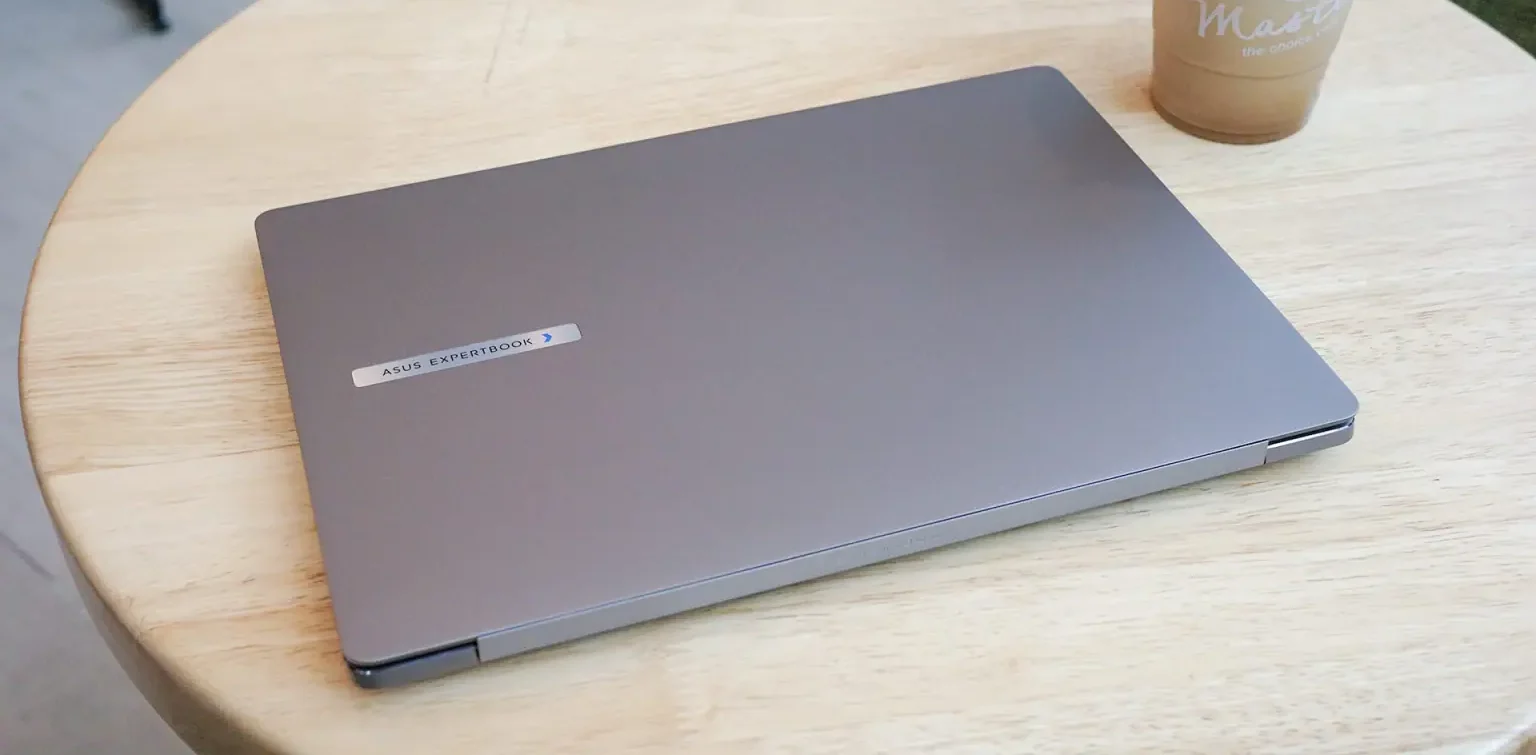 ASUS ExpertBook P5 1 e1740765016426