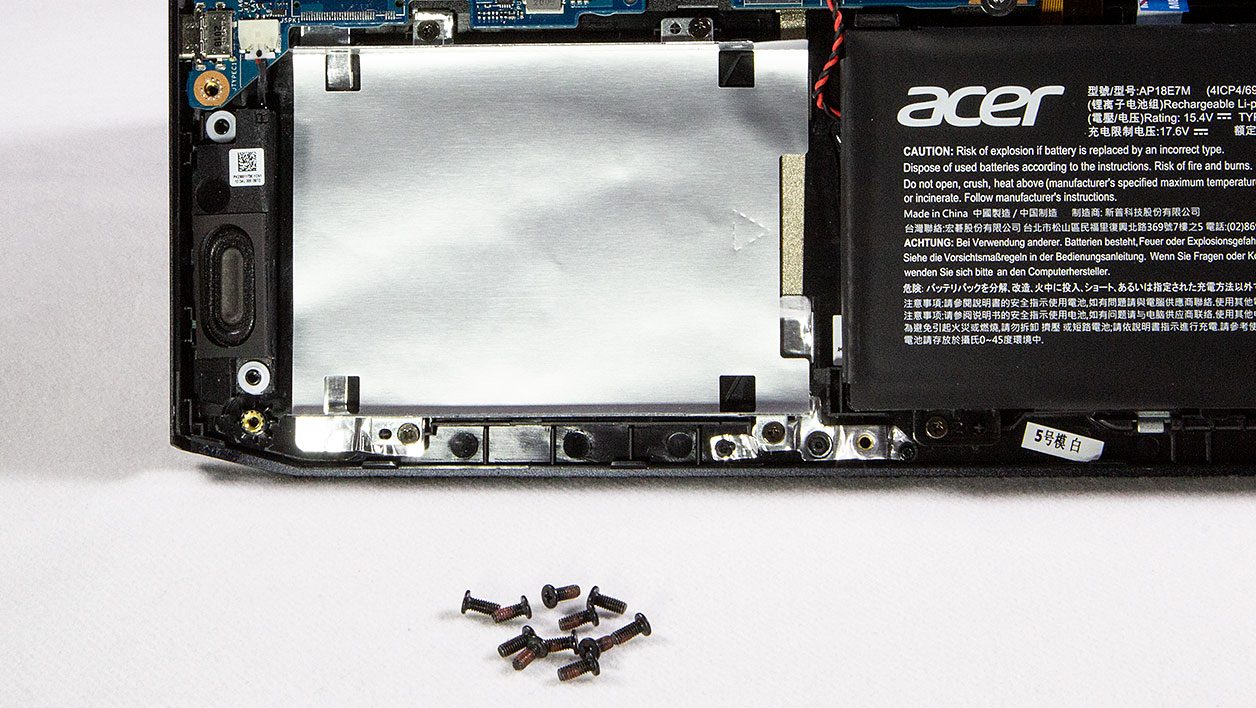 Đánh giá Acer Predator Helios 300 (PH315-53): Quái thú gaming trong thân hình gọn nhẹ 27 Acer Predator Helios 300 PH315 53 1