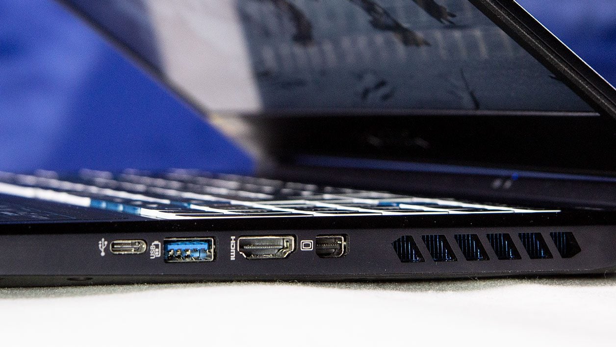 Đánh giá Acer Predator Helios 300 (PH315-53): Quái thú gaming trong thân hình gọn nhẹ 20 Acer Predator Helios 300 PH315 53 7