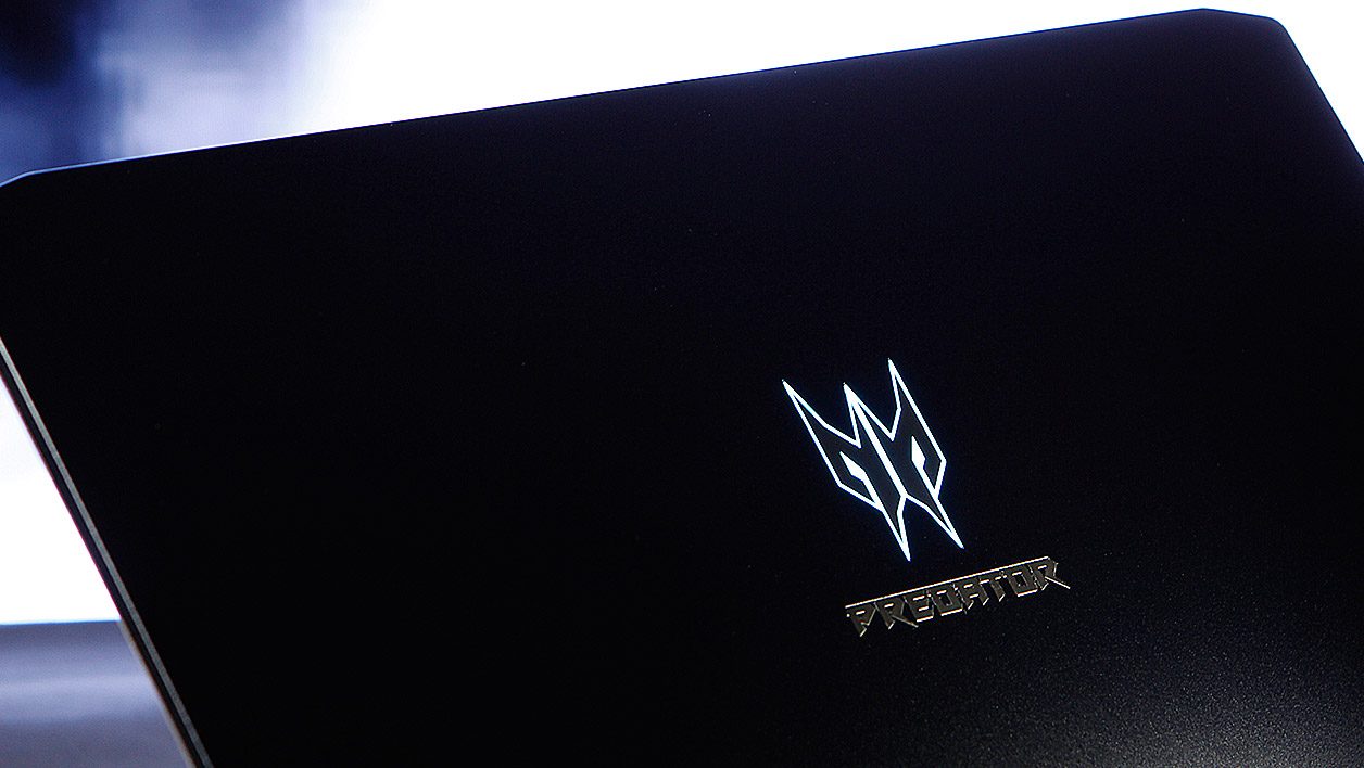 Acer Predator Triton 500 19