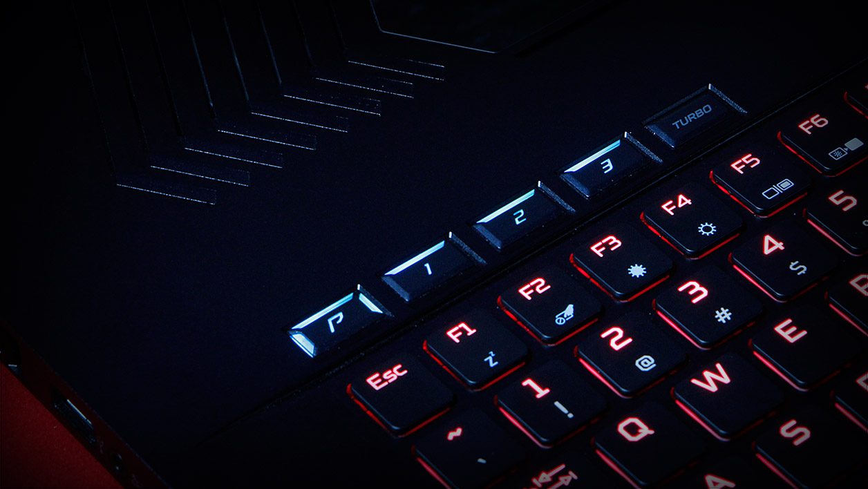 Đánh giá Acer Predator Triton 900 - Sức mạnh RTX 2080 trong thiết kế đột phá 23 Acer Predator Triton 900 14