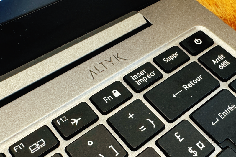 Đánh giá Altyk L14F-I7U16-N1: Thiết kế sang trọng, hiệu năng đáng kinh ngạc 34 Altyk L14F 5