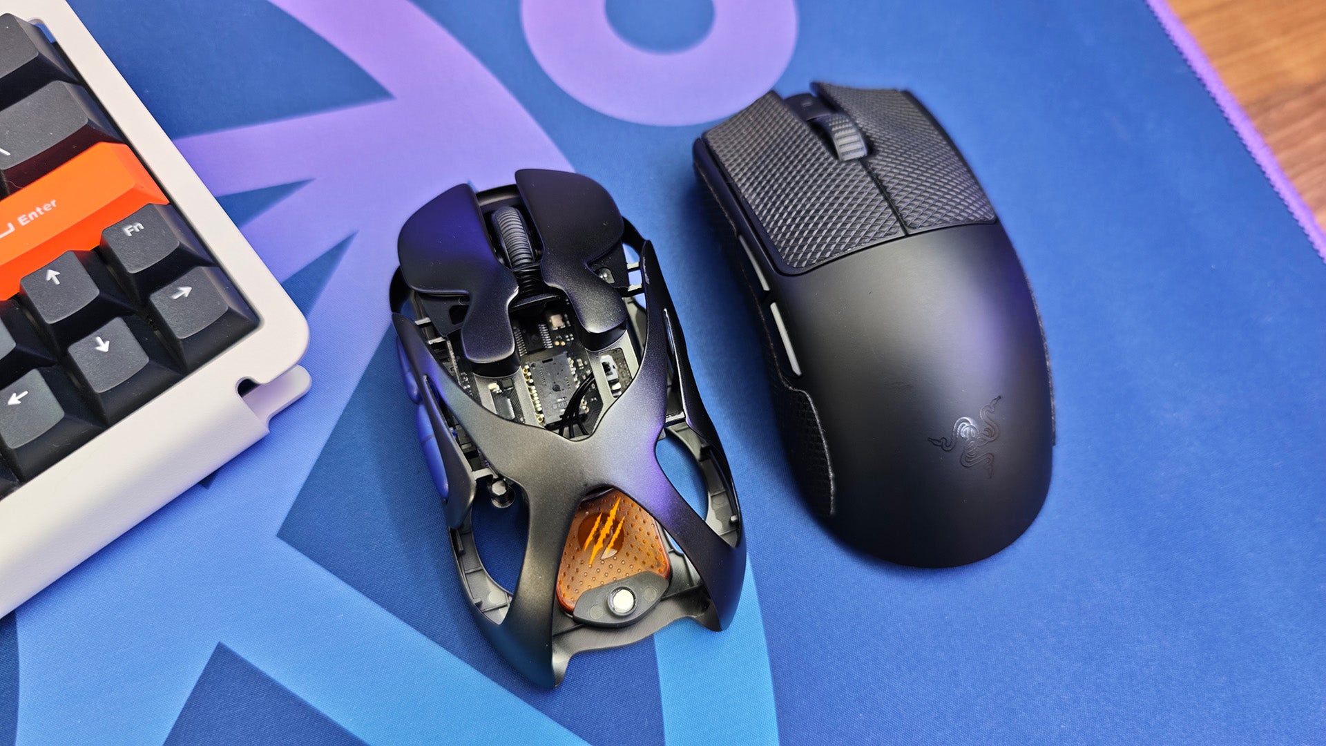 Chuột Gaming Angry Miao Infinity: Mẫu gaming hàng đầu với pin có thể thay thế 5 Angry Miao Infinity 03