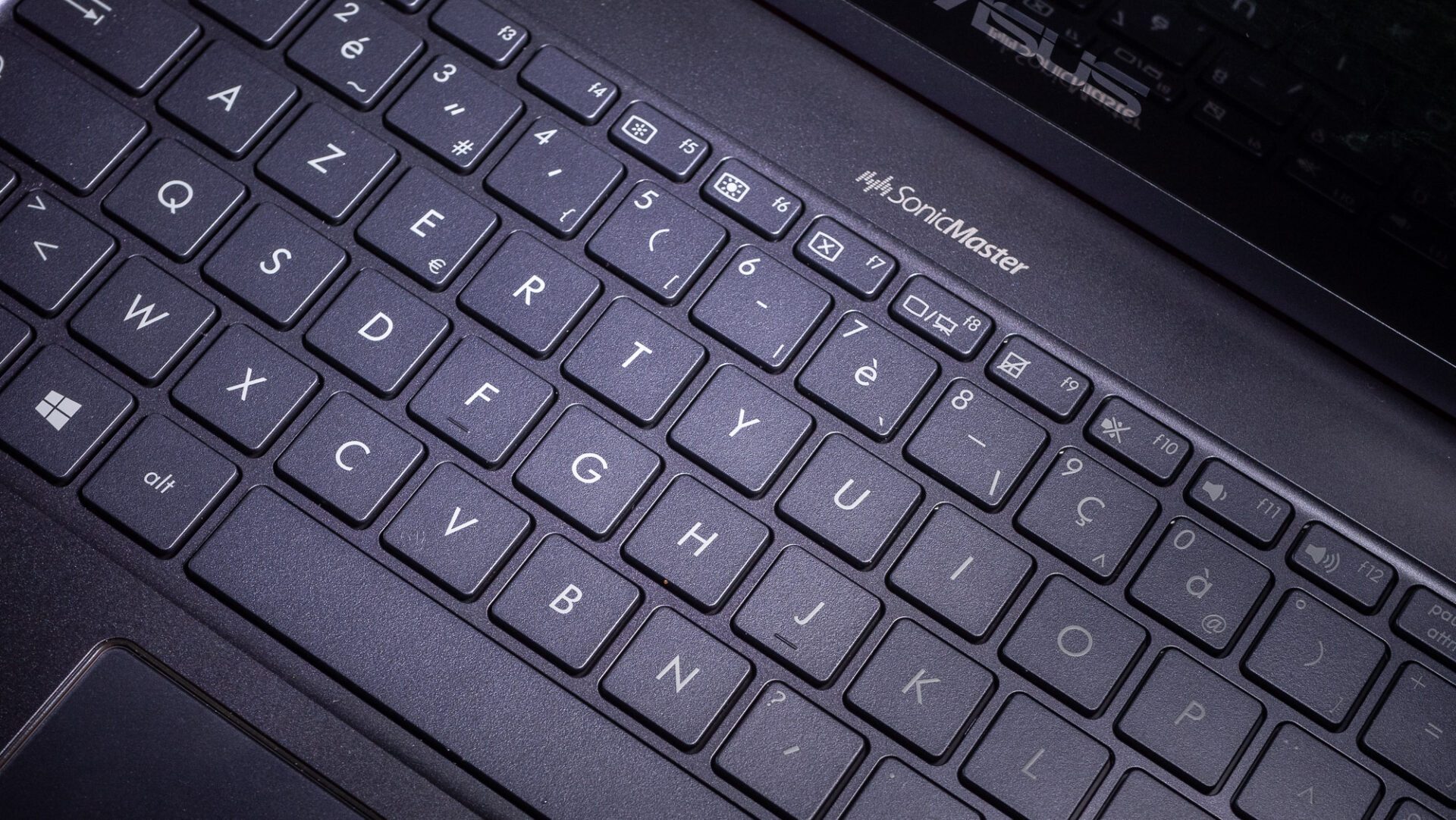 Asus NovaGo TP370QL 1