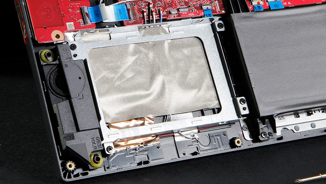 Đánh giá Asus ROG Strix Scar III G531G - Hiệu năng mạnh mẽ, thiết kế đậm chất game 26 Asus ROG Strix Scar III G531G 7