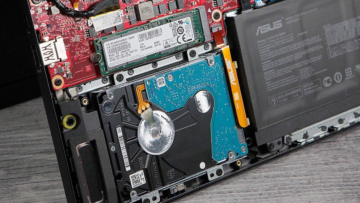 Đánh giá Asus ROG Zephyrus M (GM501G) - Trải nghiệm gaming mượt mà 25 Asus ROG Zephyrus M GM501G 3