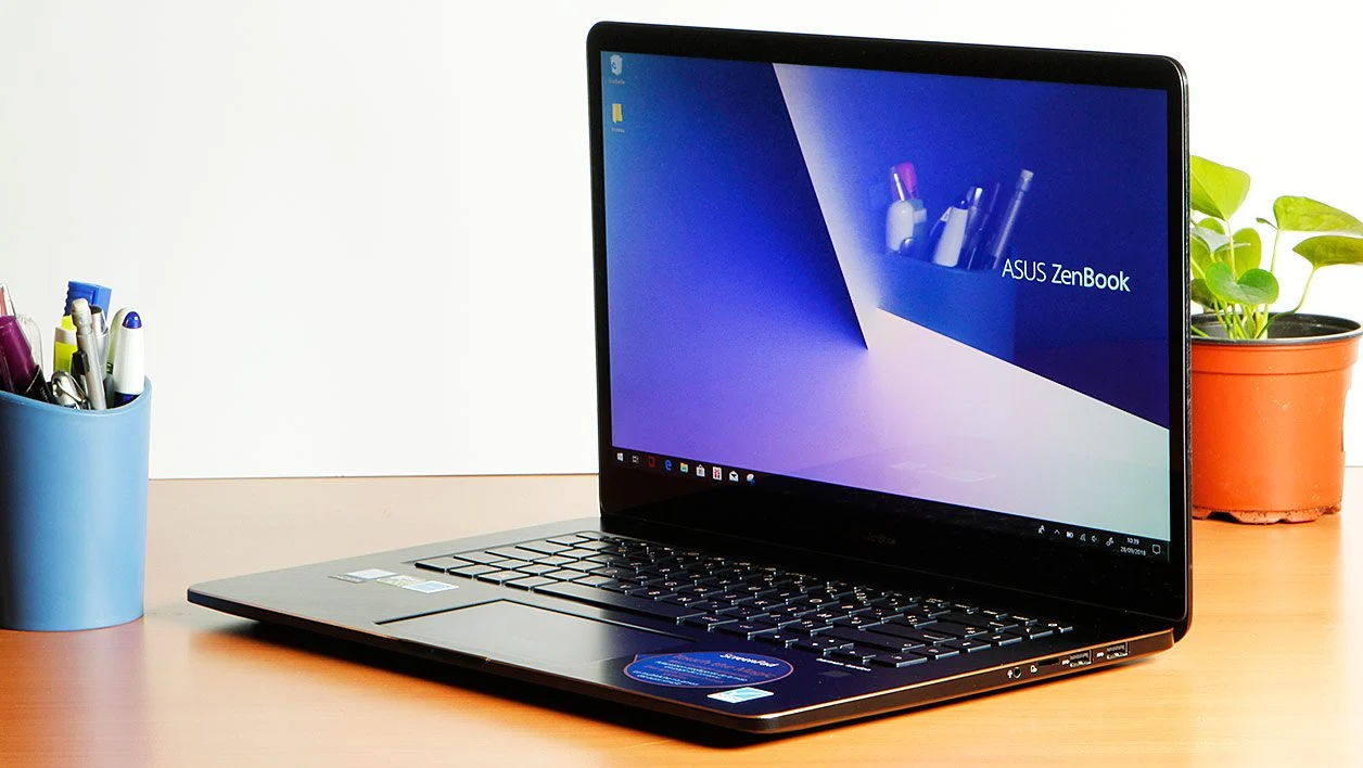 Asus ZenBook Pro 15 UX580GE 17