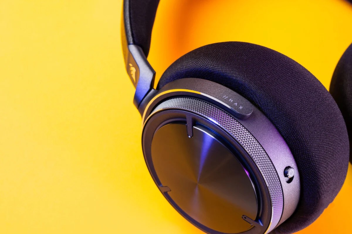 Corsair Virtuoso Max Wireless 5