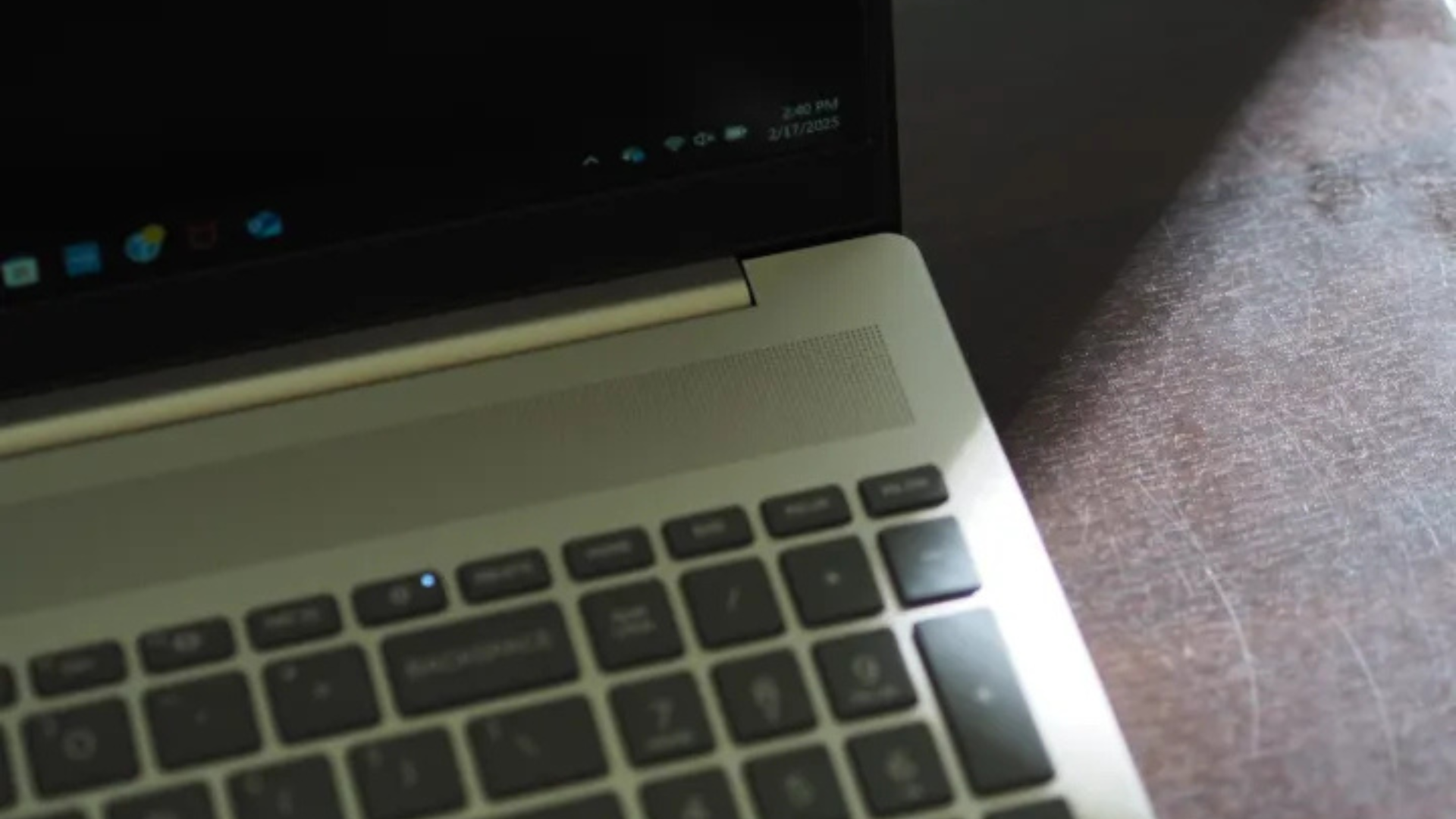 Danh gia HP Pavilion Laptop 16 Man hinh lon gia re nhung lieu co dang mua 6 1