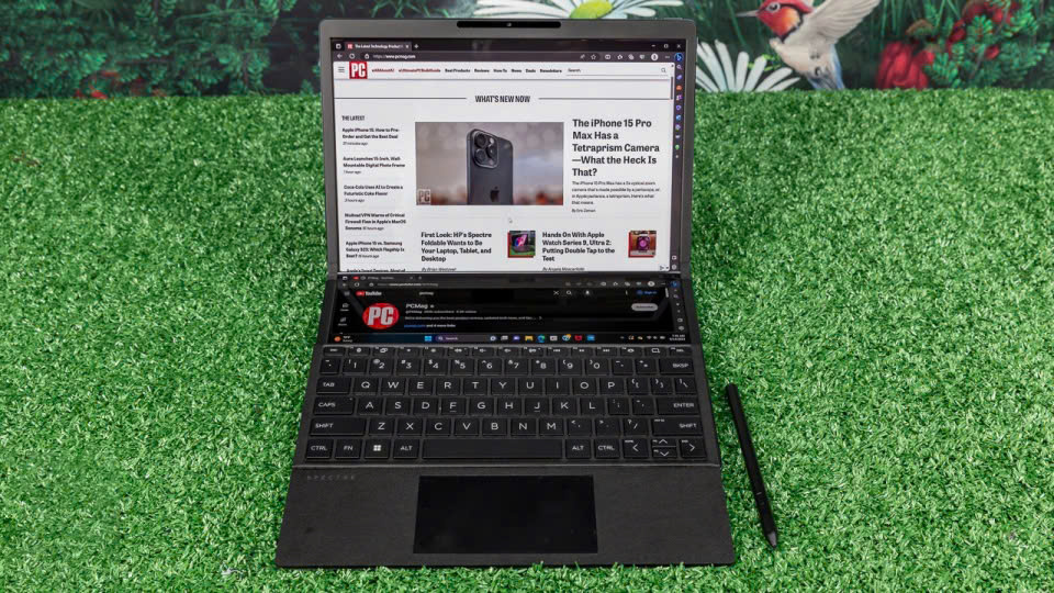 Danh gia HP Spectre Foldable PC Man hinh oled gap dep nhung thuc su co du manh 13