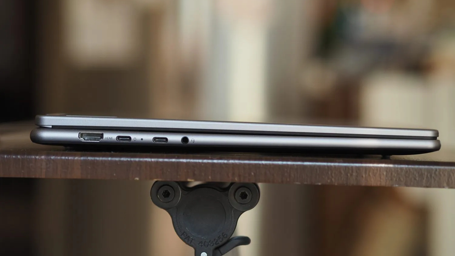 Danh gia Lenovo Yoga 7 2 in 1 16 Laptop 16 inch gia tot nhung man hinh can cai thien 4