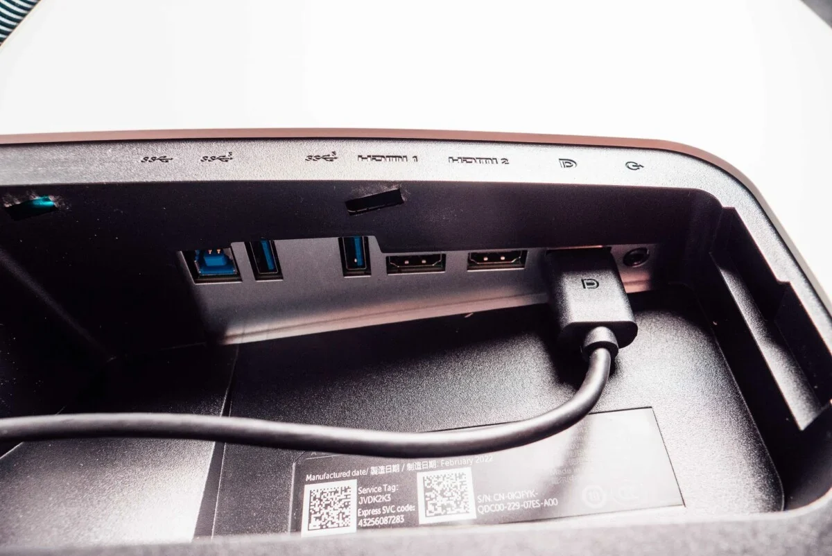 Đánh giá Dell Alienware 34 QD-OLED (AW3423DW): Trải nghiệm hình ảnh sống động, màu sắc chân thực 21 Dell Alienware 34 QD OLED 14 e1741945891834