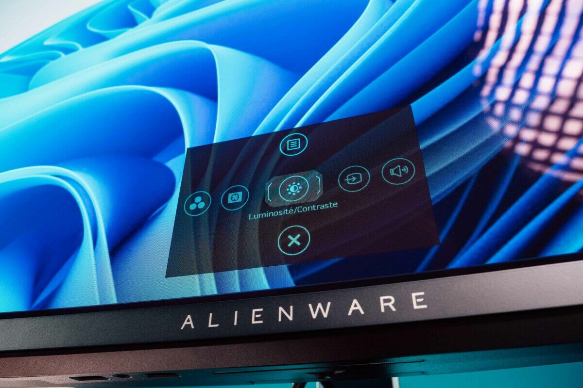 Đánh giá Dell Alienware 34 QD-OLED (AW3423DW): Trải nghiệm hình ảnh sống động, màu sắc chân thực 33 Dell Alienware 34 QD OLED 3 e1741947719695