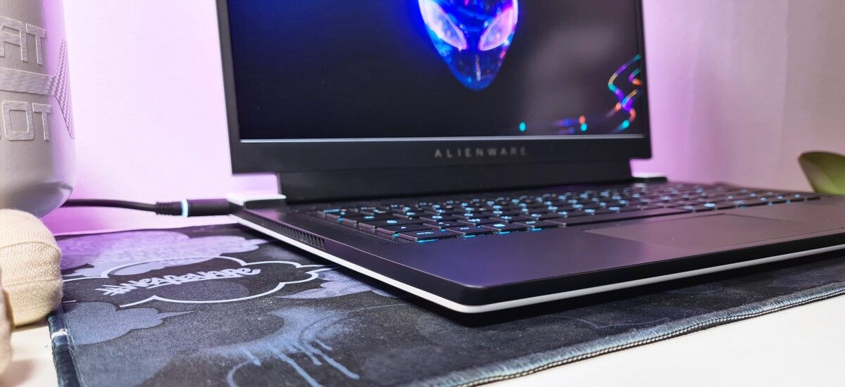 Dell Alienware X15 R1 – Laptop gaming đỉnh cao, sức mạnh chưa từng có 29 Dell Alienware X15 R1 10 e1741781479756
