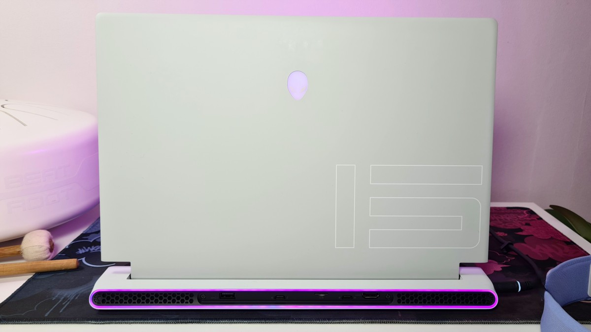 Dell Alienware X15 R1 – Laptop gaming đỉnh cao, sức mạnh chưa từng có 27 Dell Alienware X15 R1 12