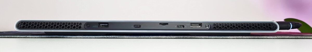 Dell Alienware X15 R1 – Laptop gaming đỉnh cao, sức mạnh chưa từng có 34 Dell Alienware X15 R1 5 e1741781846749