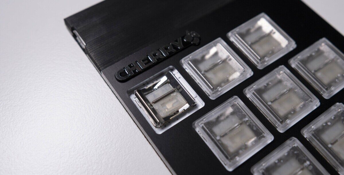 Khám phá Dell Alienware m15 R4 - Laptop gaming đáng mơ ước cho mọi game thủ 18 Dell Alienware m15 R4 5 e1741976574227