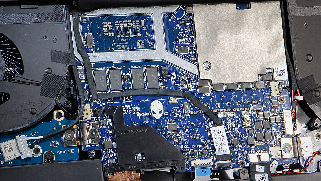 Đánh giá Alienware m17 R2 - Hiệu năng khủng trong thiết kế siêu nhẹ 27 Dell Alienware m17 R2 8