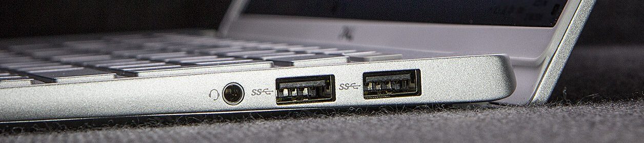 Đánh giá Dell Inspiron 14 Series 7000 (7490): Nhỏ gọn, mạnh mẽ – Tinh tế đến từng chi tiết 21 Dell Inspiron 14 7490 9 e1742547158318