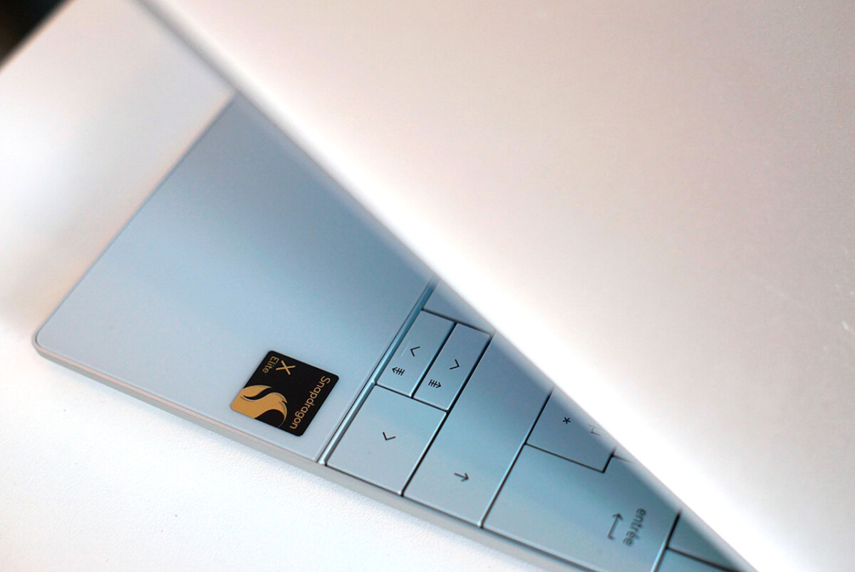 Dell XPS 13 9345 - Vẻ đẹp hoàn hảo của một Ultrabook cao cấp 27 Dell XPS 13 9345 9