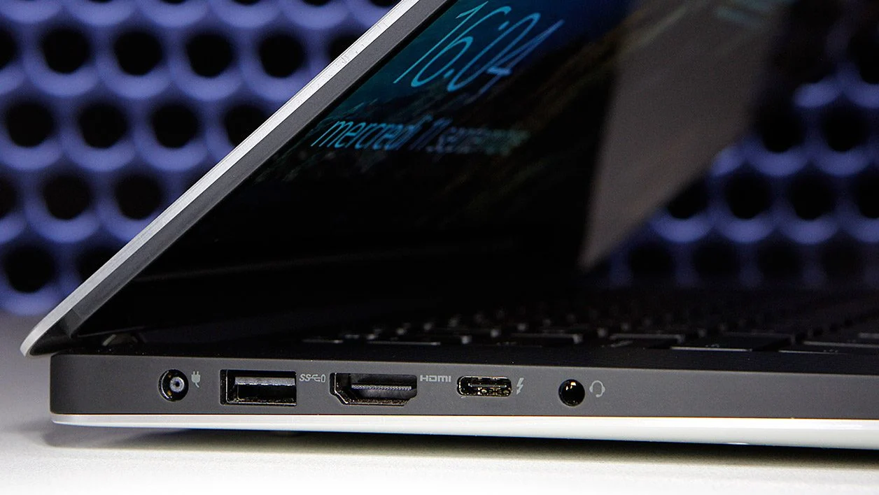 Đánh giá Dell XPS 15 7590 - Hiệu năng mạnh mẽ, màn hình OLED đỉnh cao 13 Dell XPS 15 7590 5