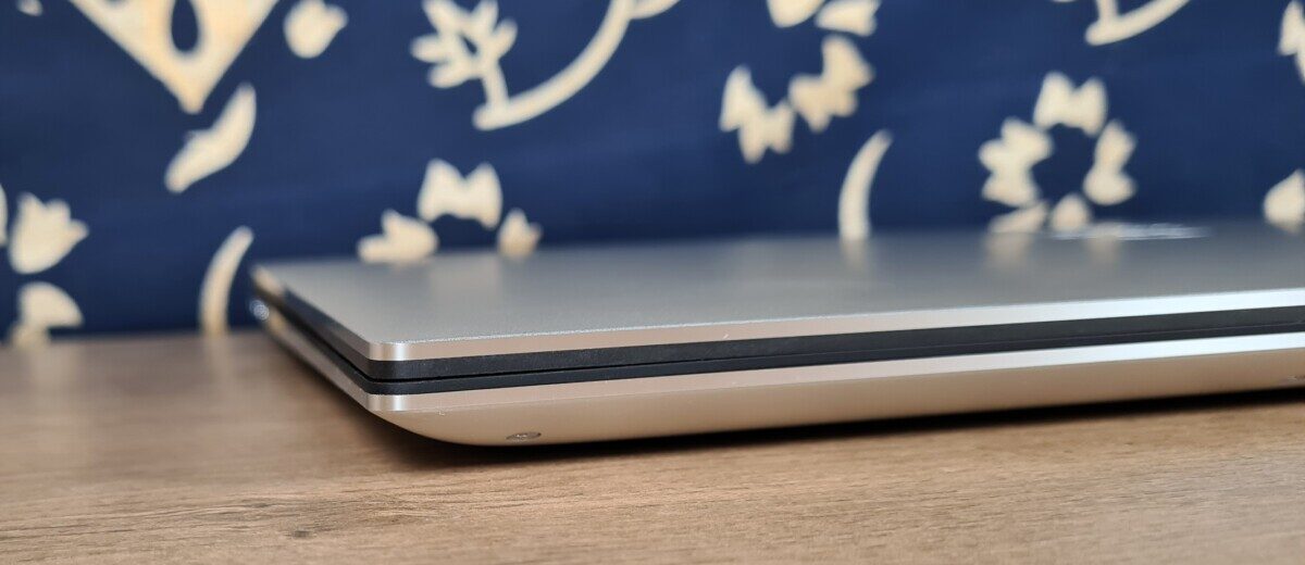 Đánh giá Dell XPS 15 9510 - Sự lựa chọn hàng đầu cho dân thiết kế và lập trình 24 Dell XPS 15 9510 8 e1741675294323