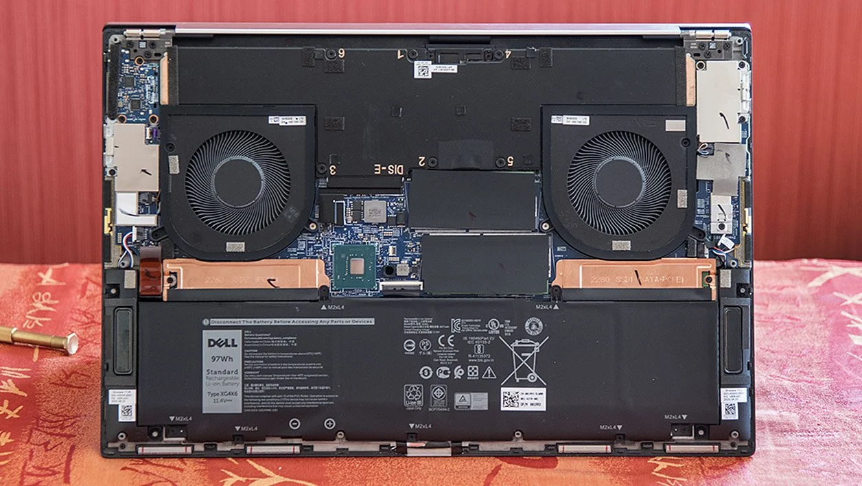 Dell XPS 17 cnx79709 8