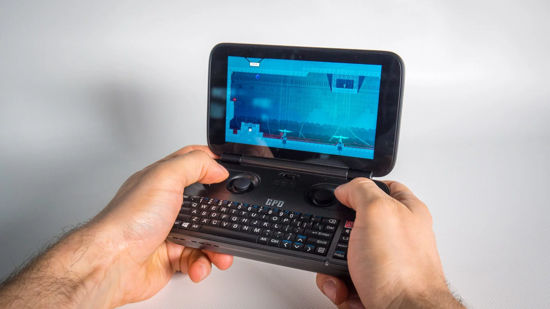 Đánh giá GPD Win 1 - đột phá công nghệ với thiết kế siêu nhỏ gọn 21 GPD Win 1 8
