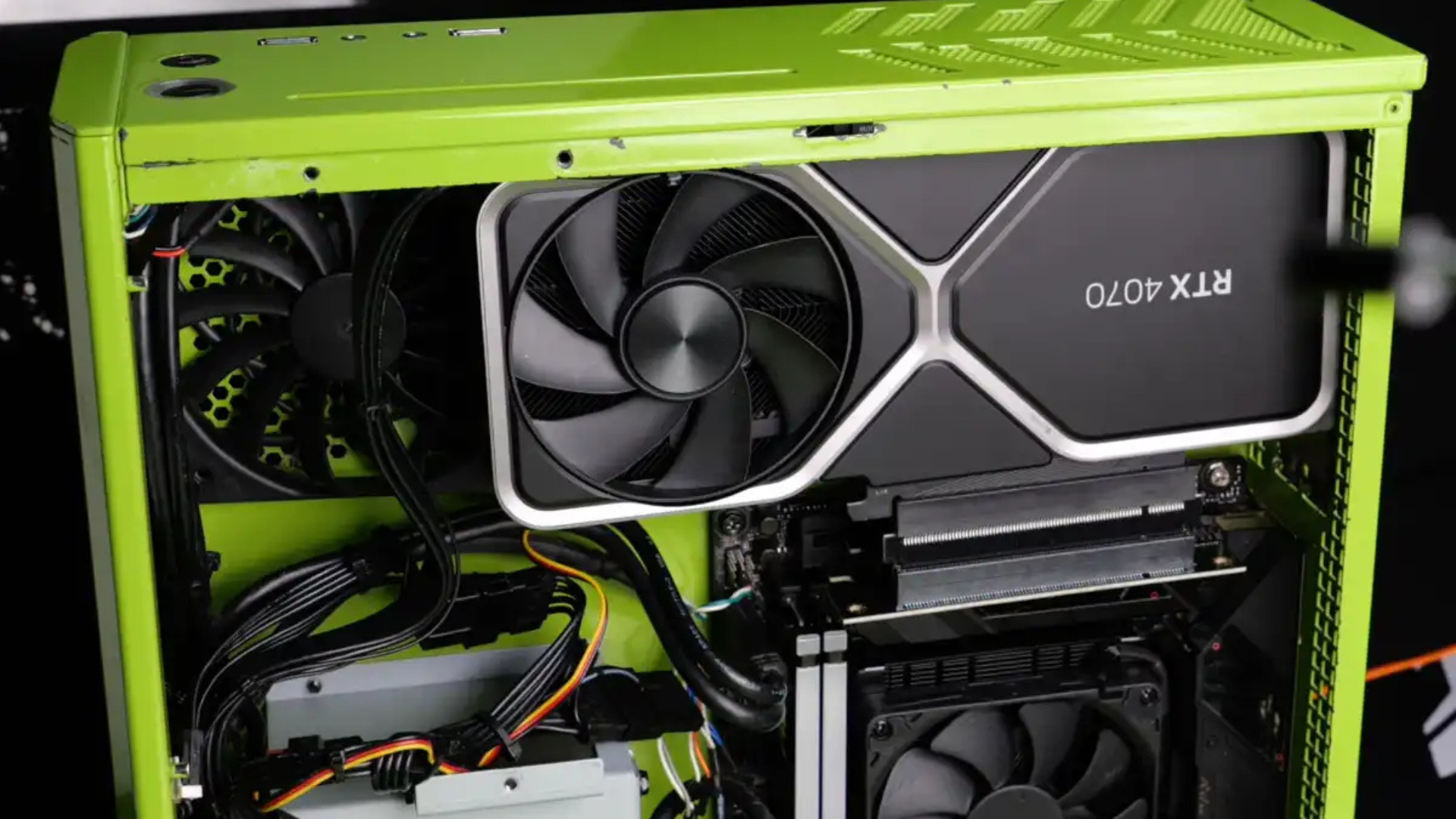 GPU ep xung san Co dang de tra them tien hay chi la chieu tro 1 1