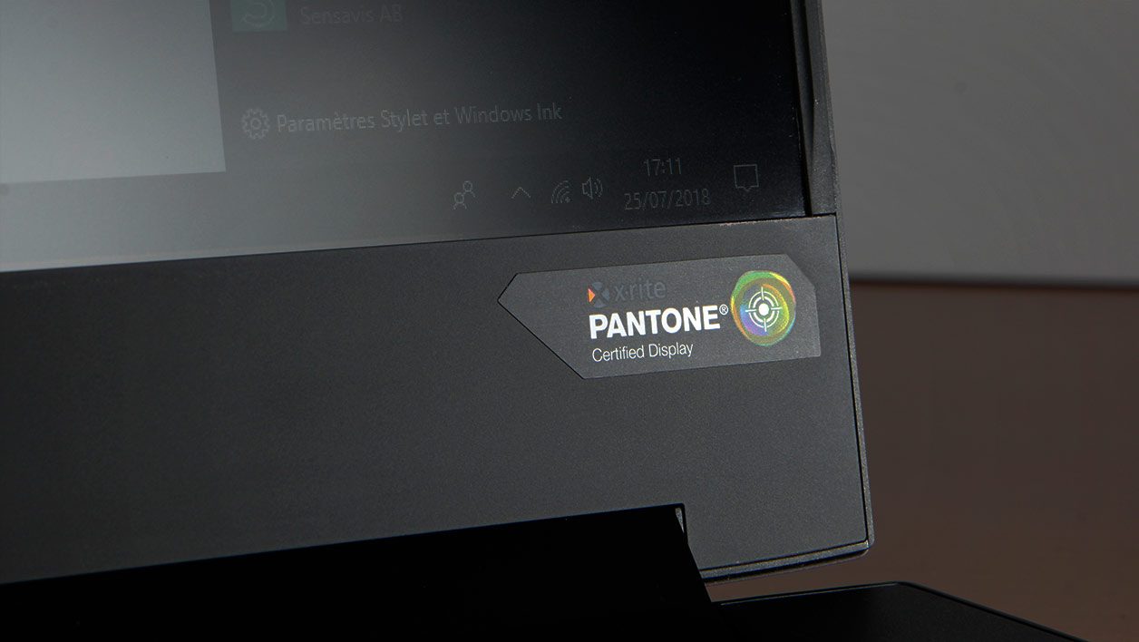 Đánh giá Gigabyte Aero 15X V8 - Laptop gaming đỉnh cao với thiết kế viền mỏng 21 Gigabyte Aero 15X v8 2