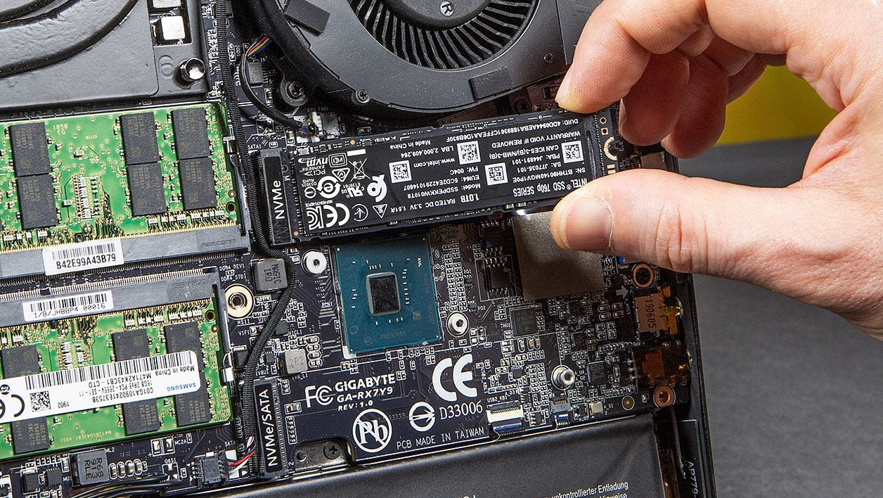 Đánh giá Gigabyte Aorus 17 YA - Màn hình 240Hz, tốc độ đỉnh cao cho game thủ 21 Gigabyte Aorus 17 YA 9