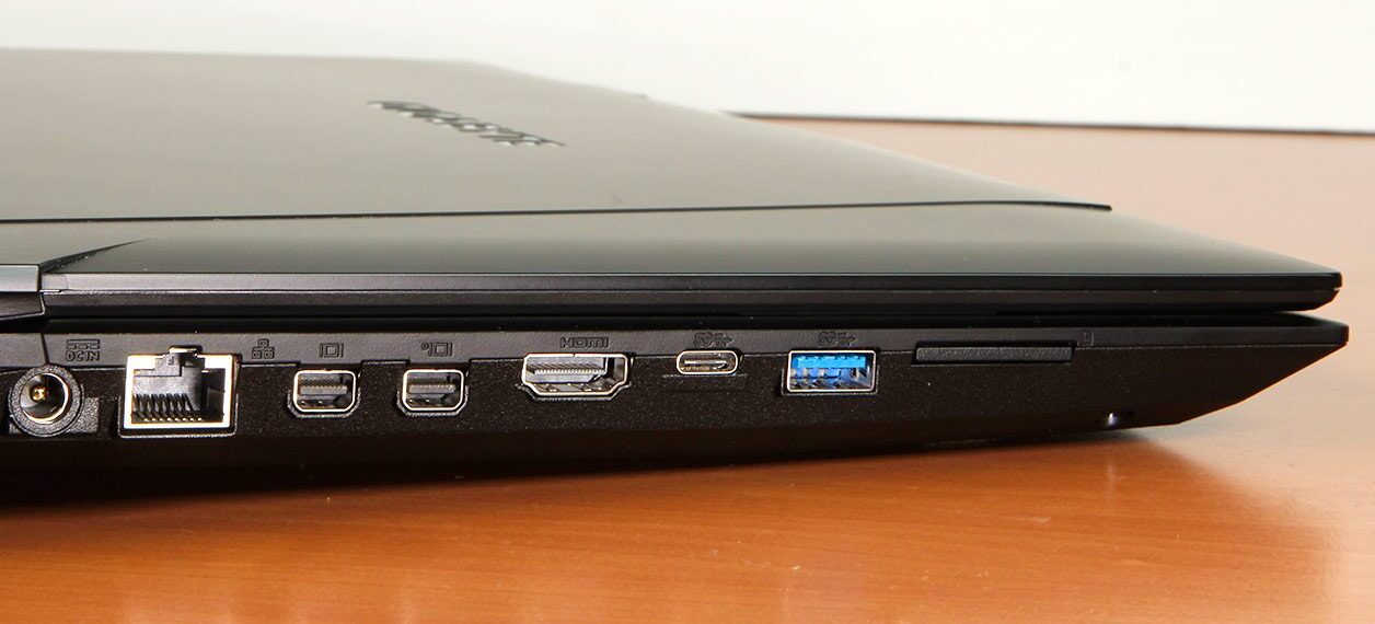 Đánh giá Gigabyte Sabre 15 (P45W v8): Màn 120Hz Full HD – Trải nghiệm đỉnh nhất 13 Gigabyte Sabre 15 P45W v8 C350W10 FR 6 e1743247915867